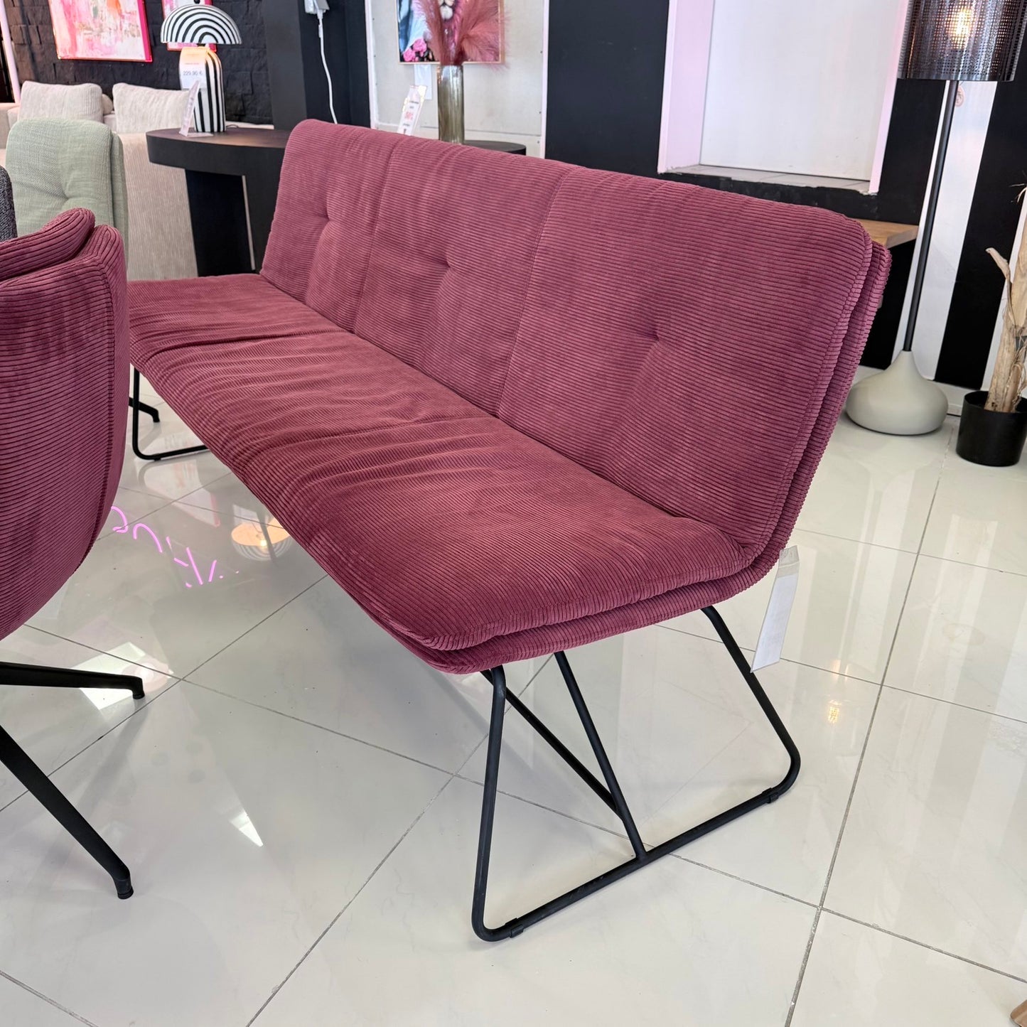 Design Essgruppe 6-tlg. – Bank + 5 drehbare Stühle (Cord & Webstoff)