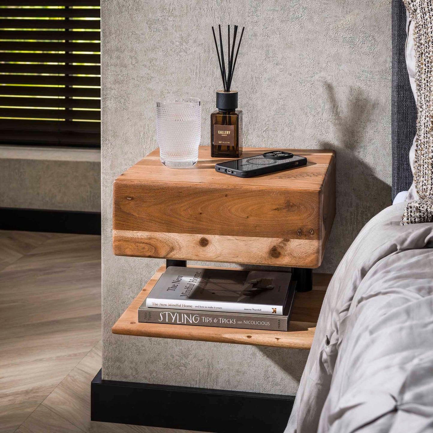 Nachttisch shelve 1 Schublade/Massiv acacia naturel