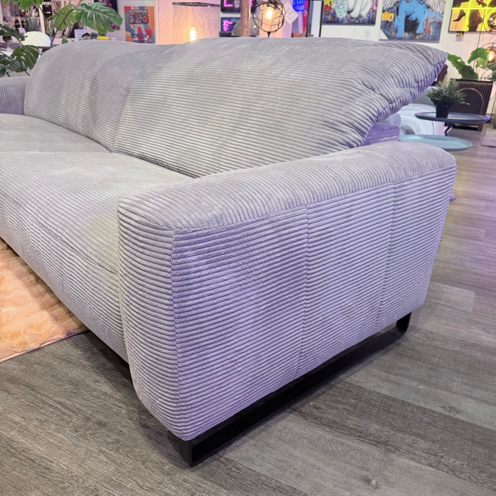 Toni Bigsofa