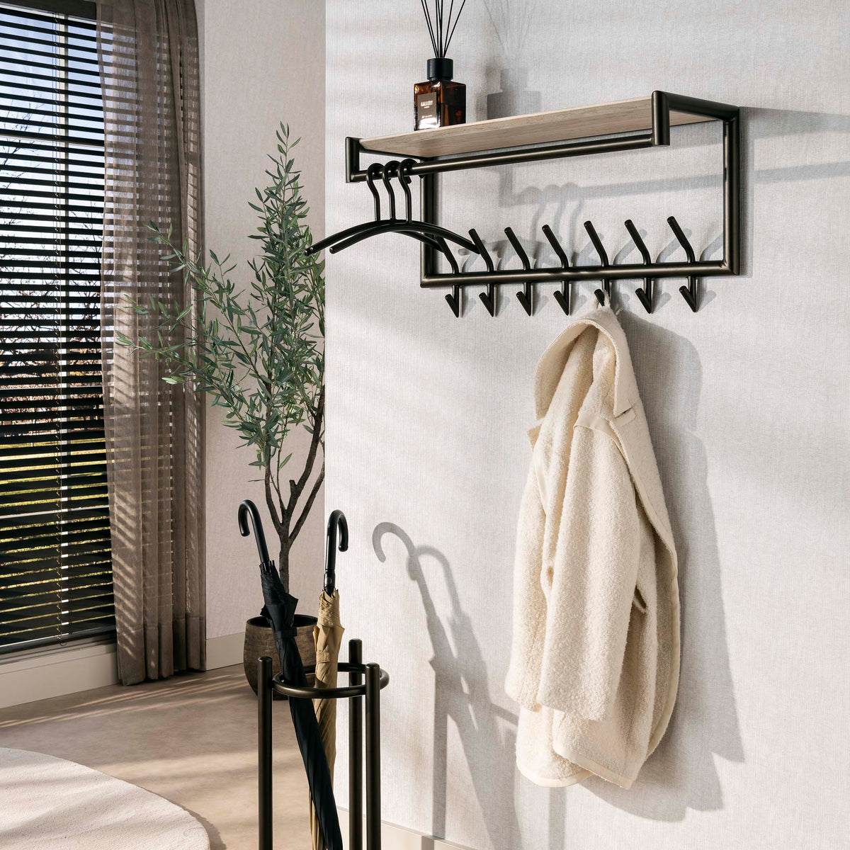 Garderobenständer mit Hutablage, 2 × 7 Haken – Melamin, Travertin-Optik