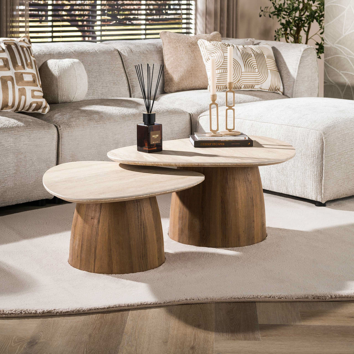 Couchtisch 2er-Set dreieckig, 93 cm breit – Keramik Travertin-Optik