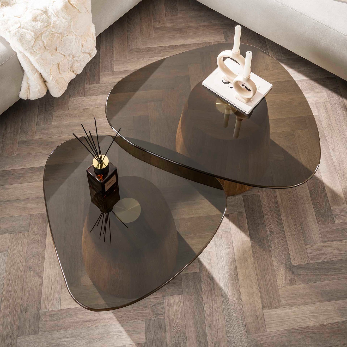 Couchtisch Tinto dreieckige Set aus 2 / Bronzeglas