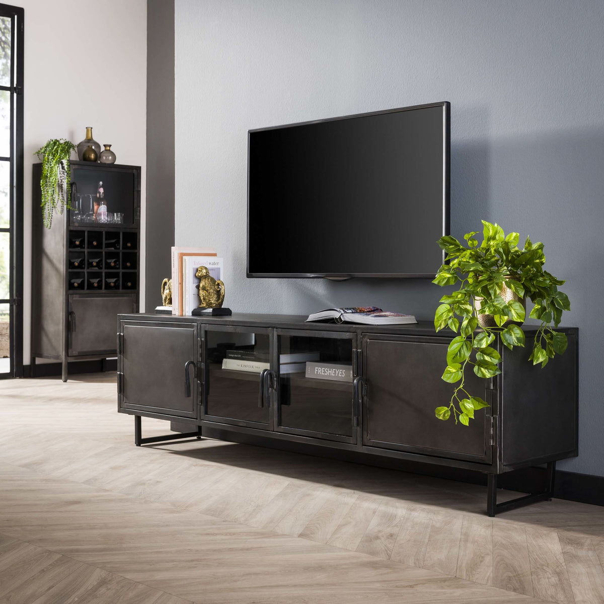 TV-Möbel mit 4 Türen, 180 cm – Gunmetal von Sofa4You
