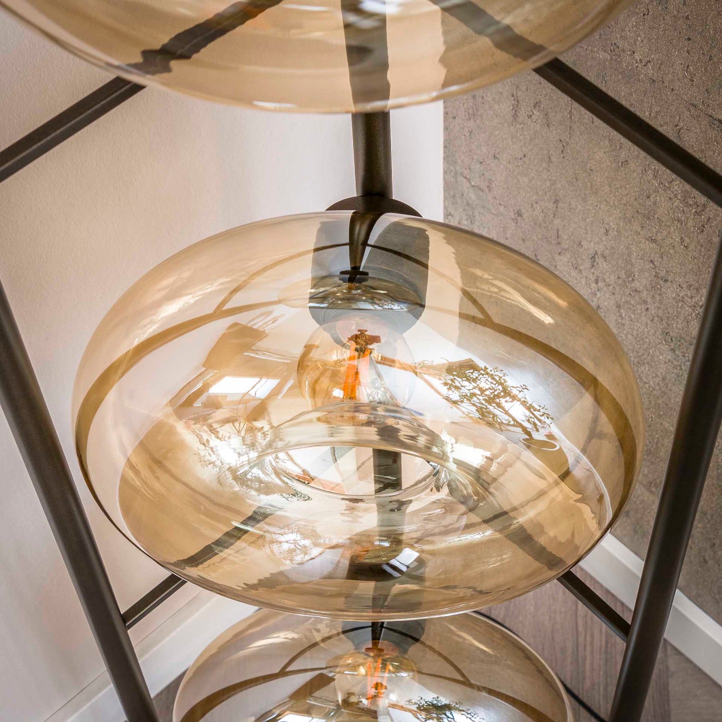 Stehleuchte Soll 4-light / Amber glass