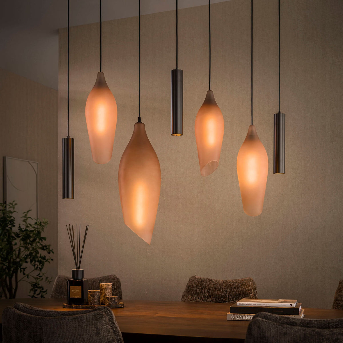 Hängelampe 7-flammig, 105 cm breit – Sienna-Braun / Milchglas – Bild 2