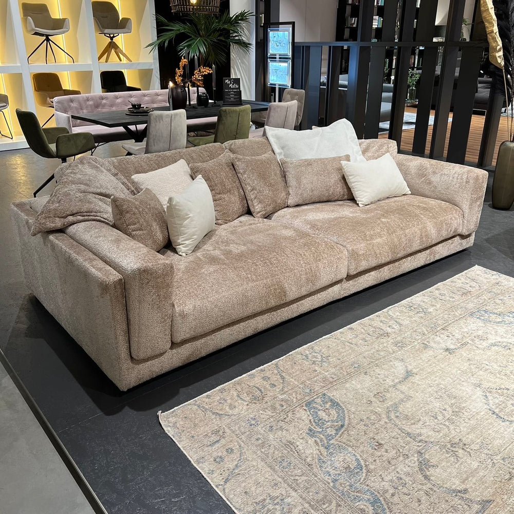 Carlo Bigsofa