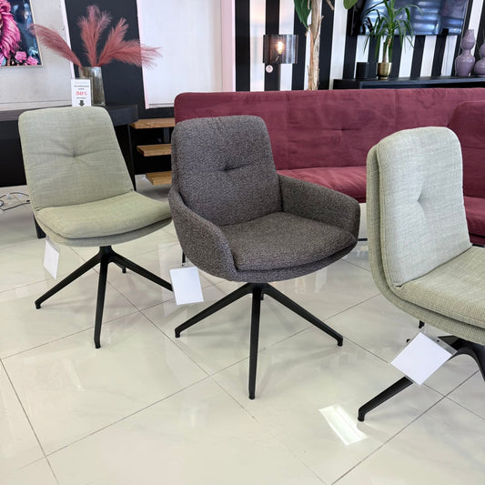 Design Essgruppe 6-tlg. – Bank + 5 drehbare Stühle (Cord & Webstoff)