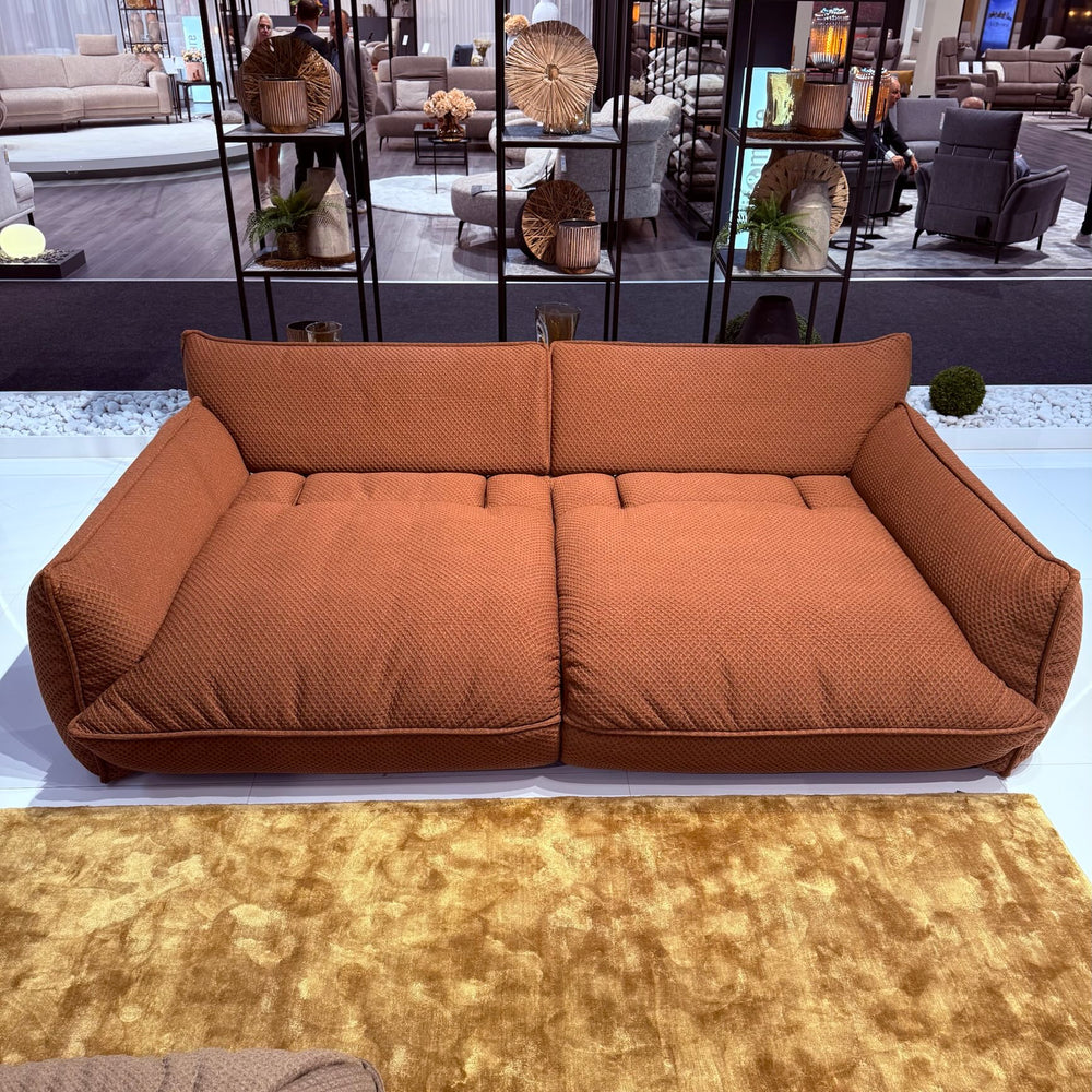 Fluffy Bigsofa mit Schlaffunktion