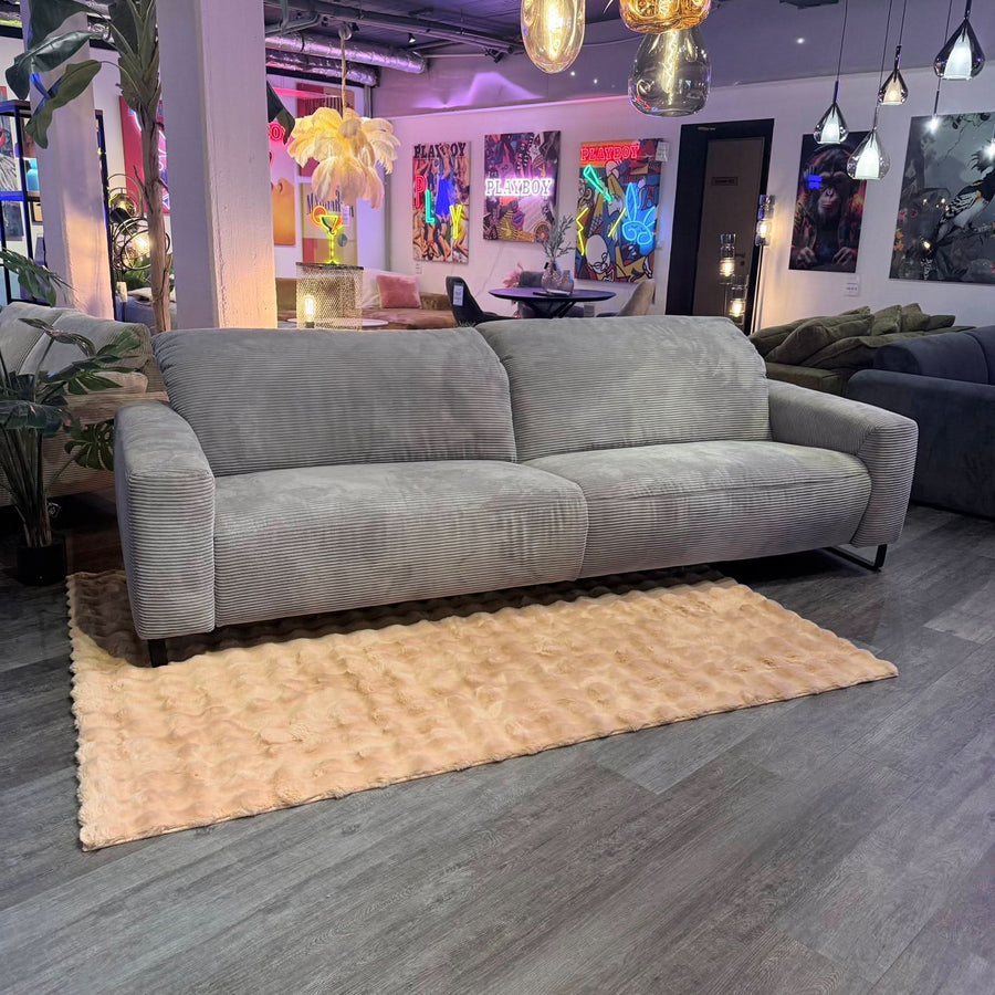 Toni Bigsofa