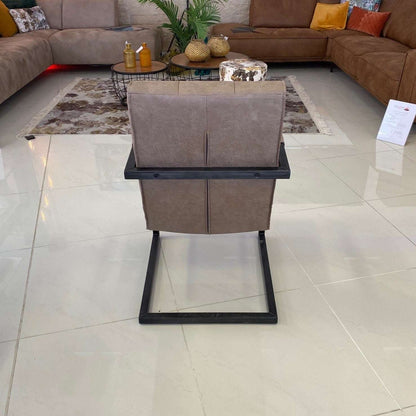 Jim mit Armlehne Elephant