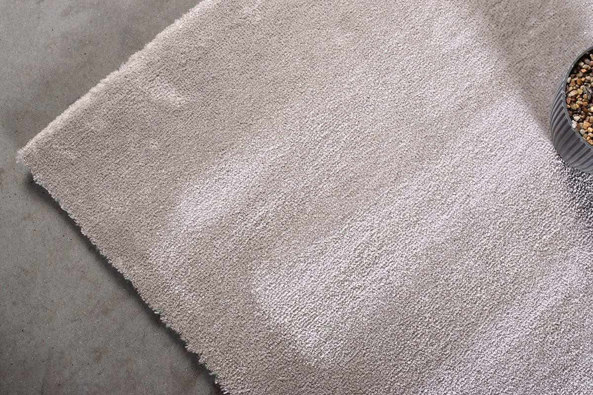 Finesto Teppich - Silver