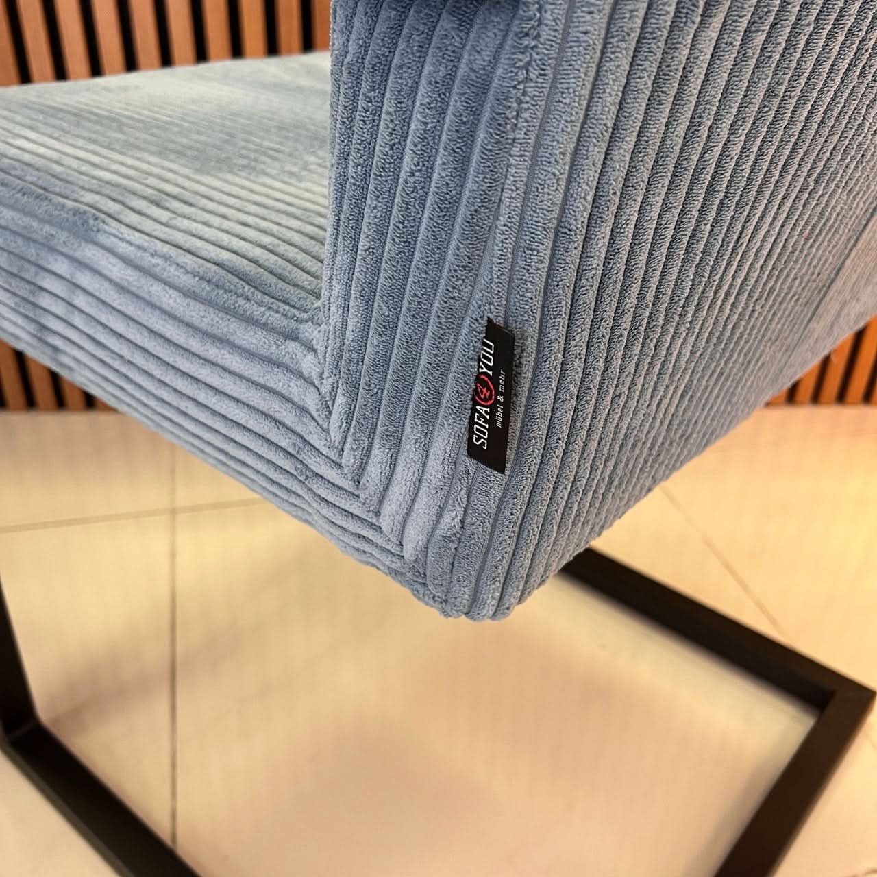 Ric Armlehnenstuhl - Wunschstoff