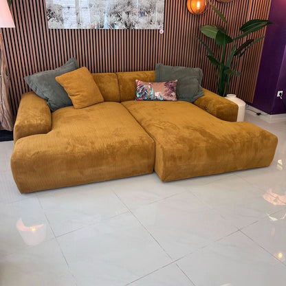 Megasofa, zwei große Sitzflächen, breite Armlehnen, zwei Rückenlehnen, Cord, elektrische Liegetiefenverstellung 