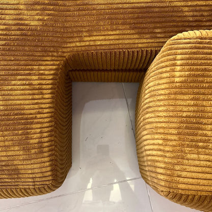 Megasofa, zwei große Sitzflächen, breite Armlehnen, zwei Rückenlehnen, Cord, elektrische Liegetiefenverstellung