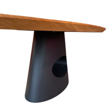 Esstisch Eiche - Oval - Schweizer Kante - 240x120cm