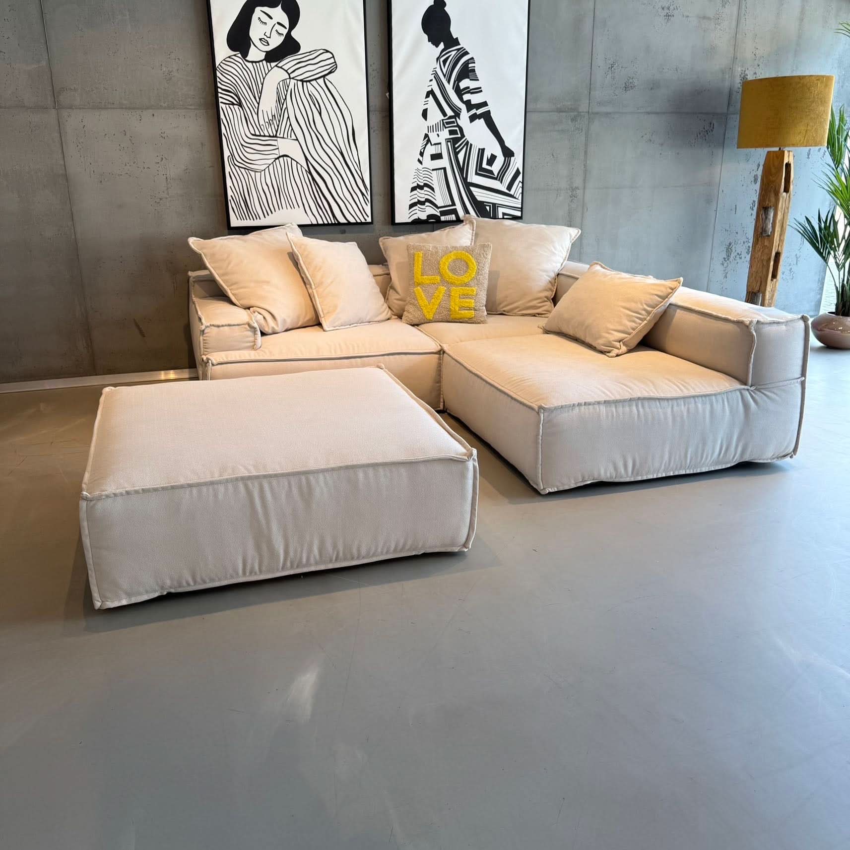 Ecksofa Poppy 220x220cm inkl. Hocker