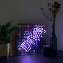 Diva" Acrylbox Neonlicht mit Pailletten