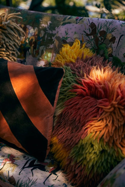 Flauschiges Stoffkissen