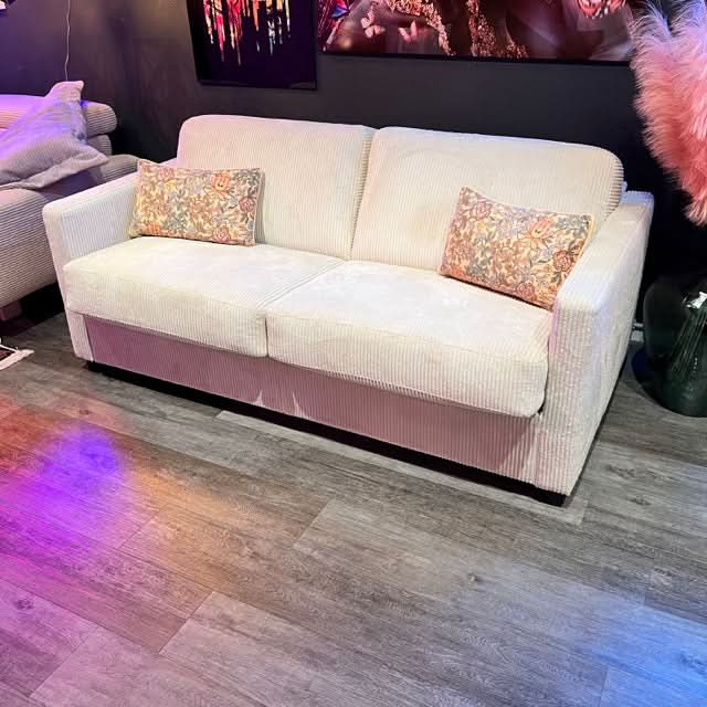 Moon Schlafsofa