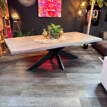 Esstisch Eiche - Nature Line - 6cm - Rex Fineline - natürliche Baumkante