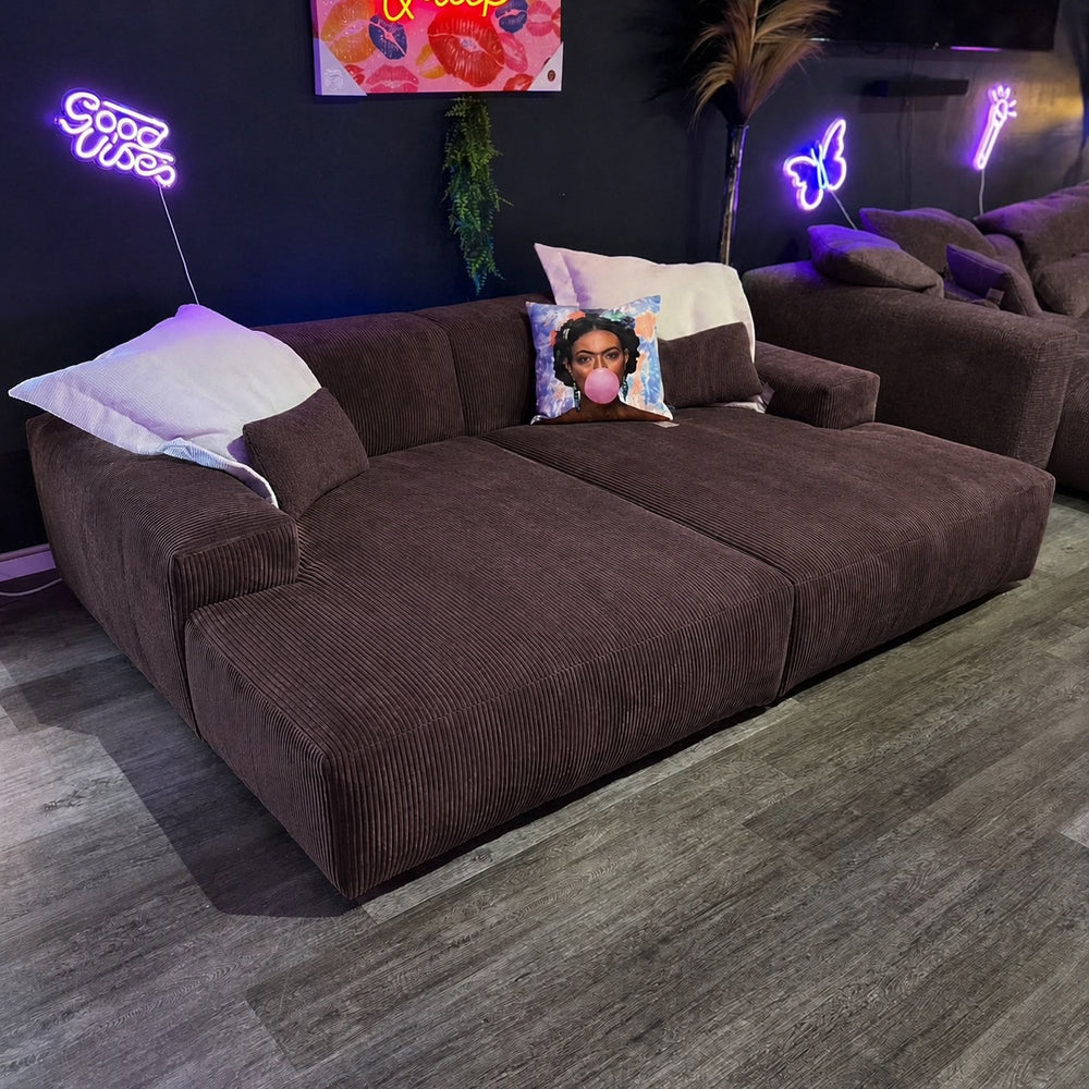 farbe:Breitcord Brown