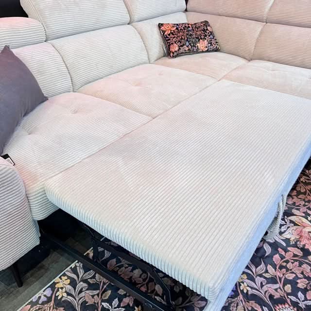 Salto Ecksofa - 262x232cm - Breitcord - Schlafsofa