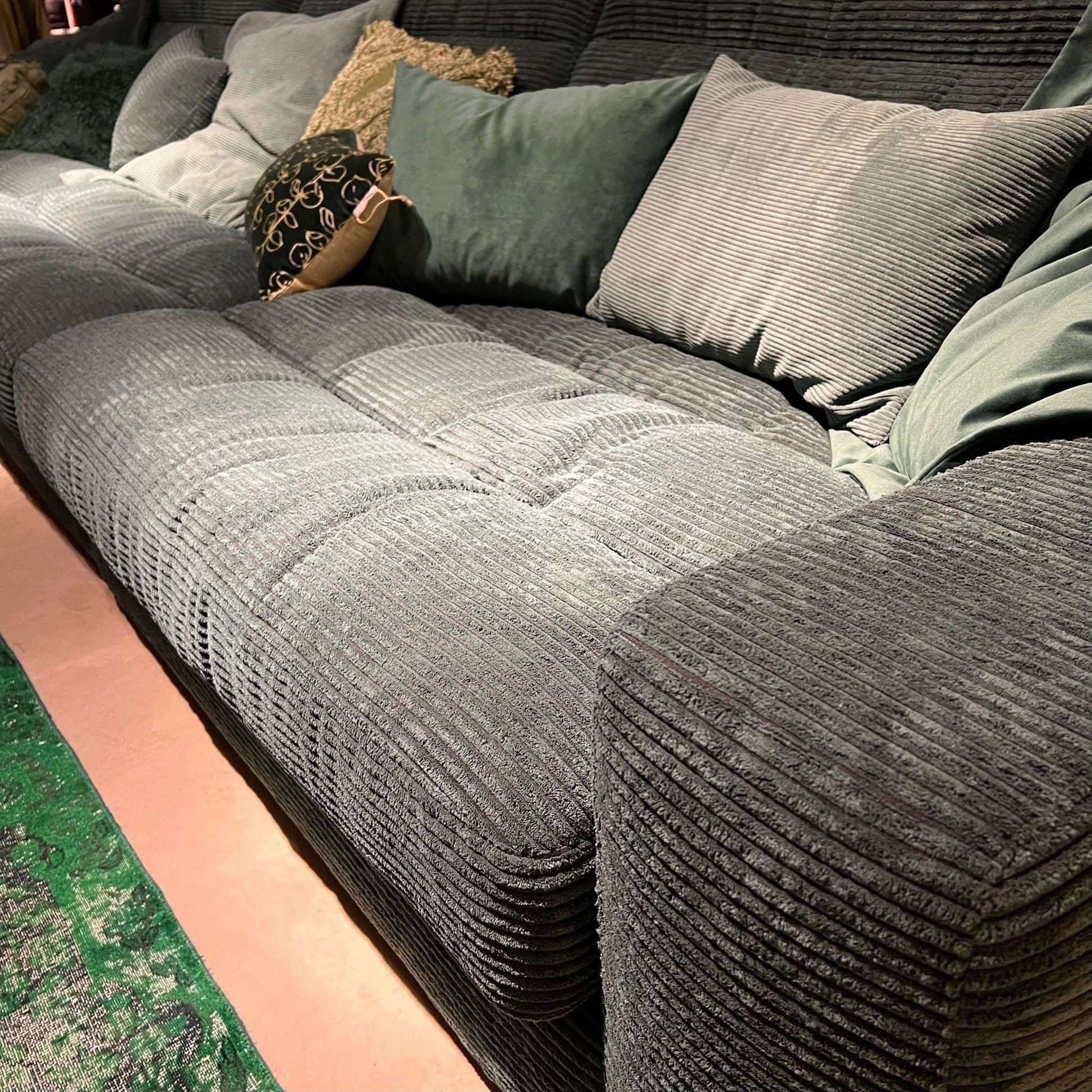 Dash, Ecksofa, Breitcord, dunkelgrün