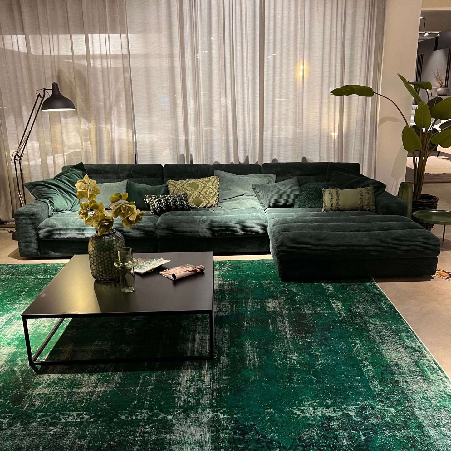 Dash, Ecksofa, Breitcord, dunkelgrün