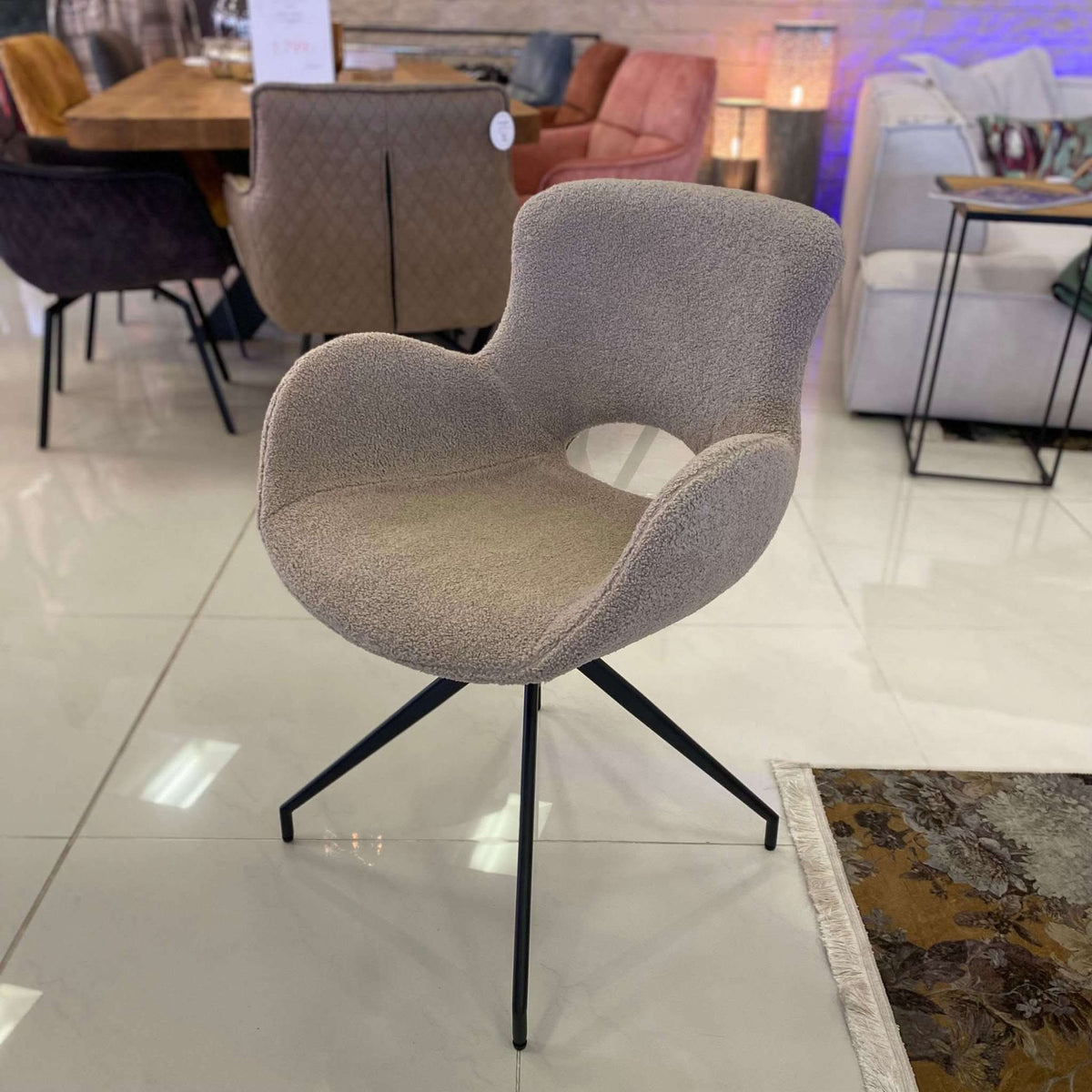 Campo Stuhl mit Armlehne Teddy light Brown – Ansicht 2