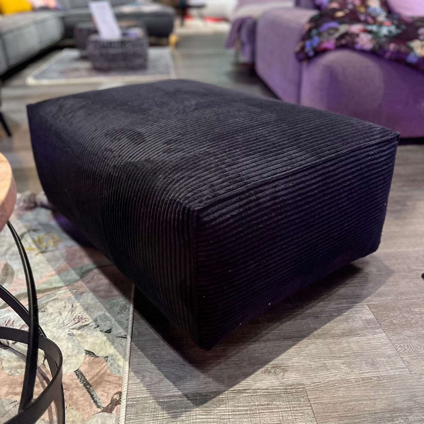 Petite Hocker, Breitcord, schwarz, Wunschmaß