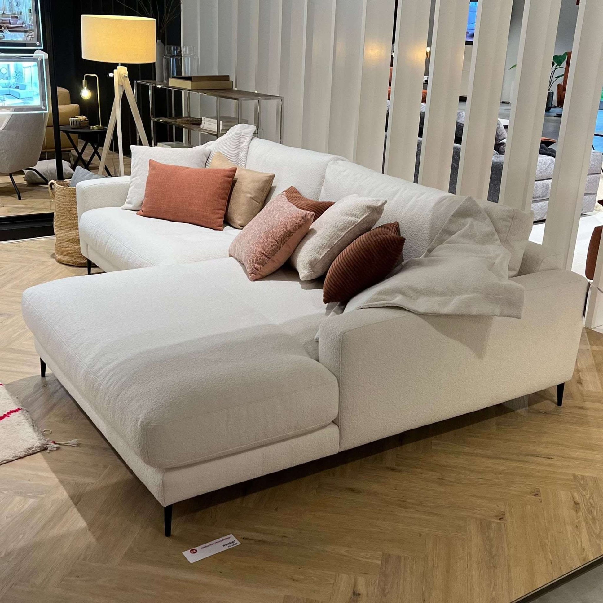 City, Ecksofa, Boucle, weiß