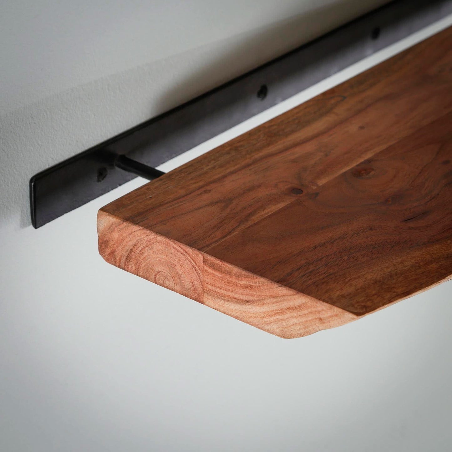 Wandregal 60 edge