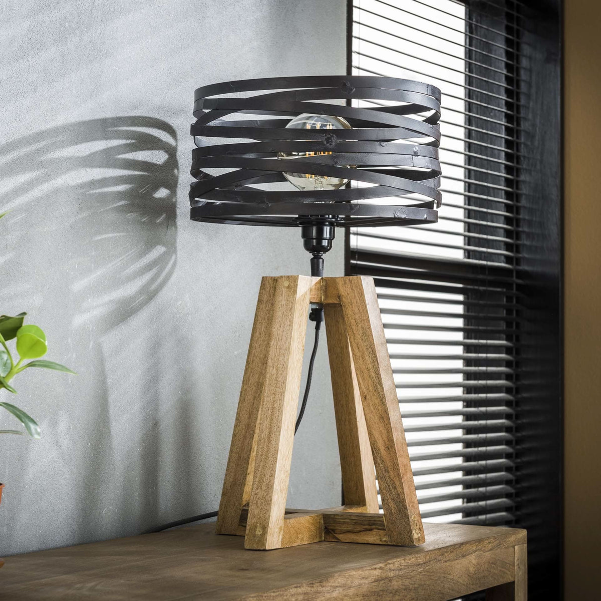 Tischleuchte aus Holz mit Kreuzrahmen – Slate grey – Ansicht 2