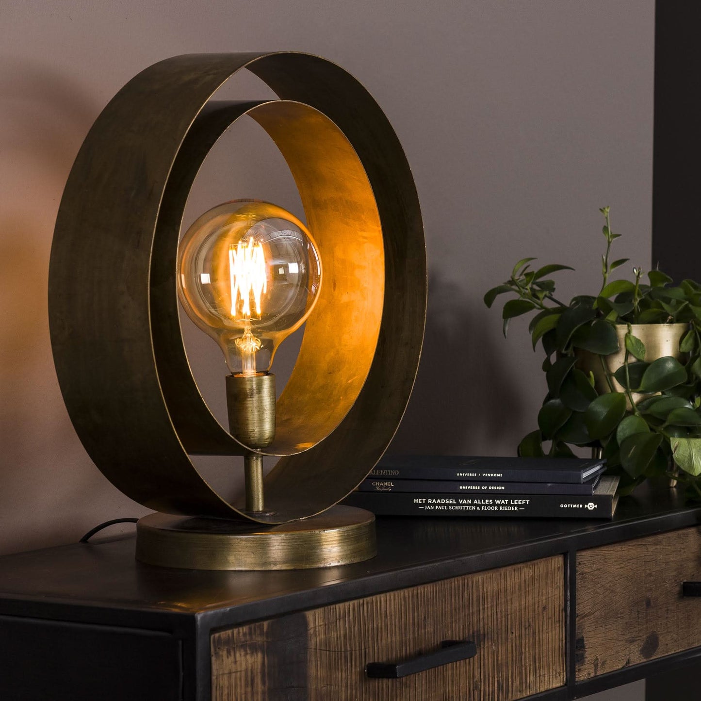 Tischlampe rotar / Altgold