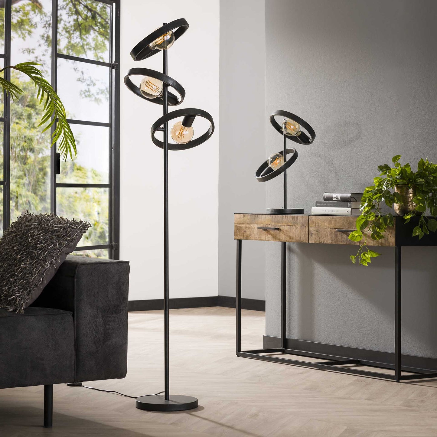 Stehlampe 3L hover