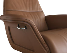 Clement Relaxsessel - Leder Savoy - Cognac Brown - separater Fußhocker