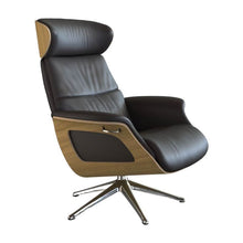 Clement Relaxsessel - Leder Savoy - Dark Brown Amaretto - separater Fußhocker - Eiche