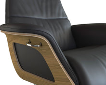 Clement Relaxsessel - Leder Savoy - Grey - separater Fußhocker - Eiche