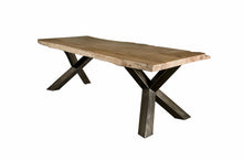 Esstisch Akazie "Zeus"- ausgeprägte Baumkante